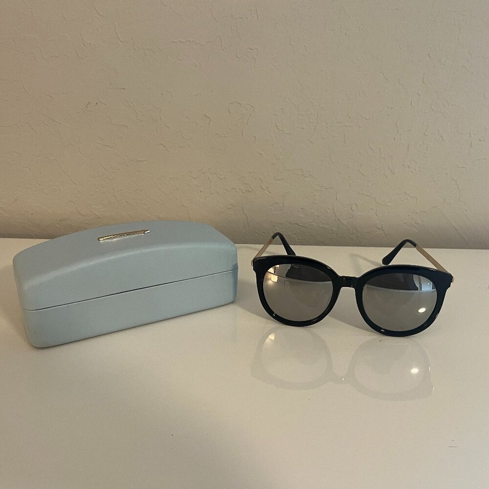 Glamor Oversized Reflective Sunglasses With Case